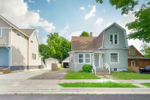 1117 Michigan Ave, St. Joseph, MI 49085