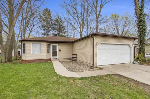 315 S State St, Niles, MI 49120