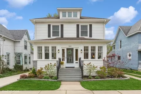 1022 Pearl St, St. Joseph, MI 49085