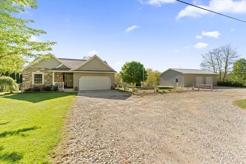 70630 Five Points Rd, Mason, MI 49112
