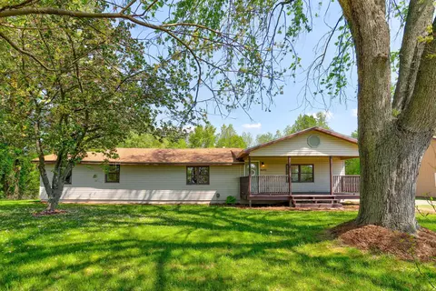 6643 109th Ave, Casco, MI 49090