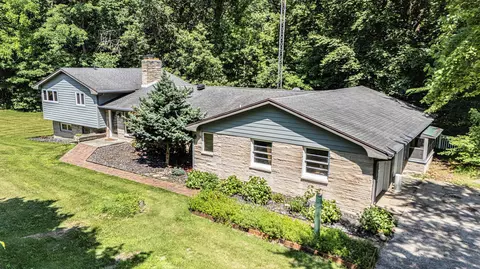 929 N Park Rd, Bainbridge, MI 49022