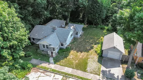 555 Prospect St, South Haven, MI 49090