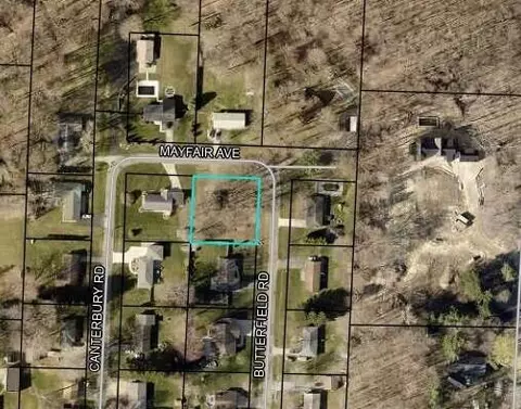 8598 Mayfair Ave, Chikaming, MI 49129