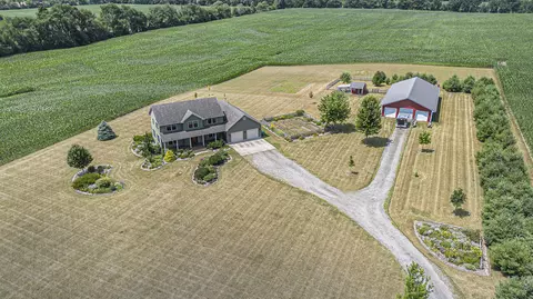2160 Portage Rd, Bertrand, MI 49120