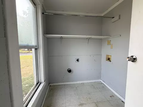 423 E Division St, Dowagiac, MI 49047 photo 13