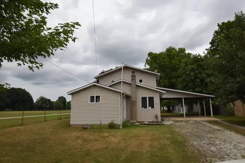 603 Prospect St, Hartford, MI 49057