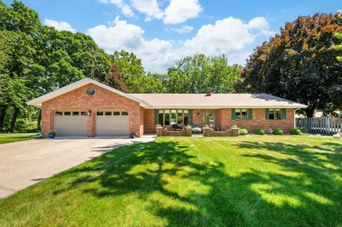 2653 Hillview Ln, St. Joseph, MI 49085