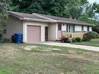646 Waverly Dr, Benton, MI 49022
