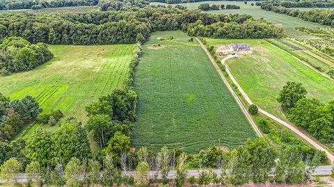 10284 Burgoyne Rd, Berrien, MI 49103