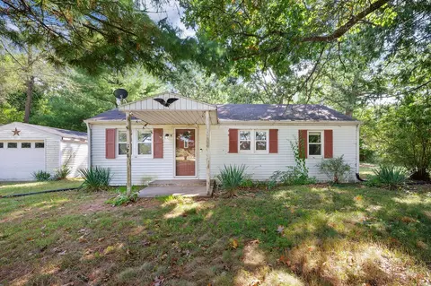 128 Silsbee St, Niles, MI 49120