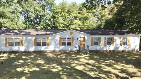4245 Echo Rd, Benton, MI 49022