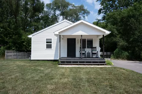 3547 N Blue Creek Rd, Benton, MI 49022