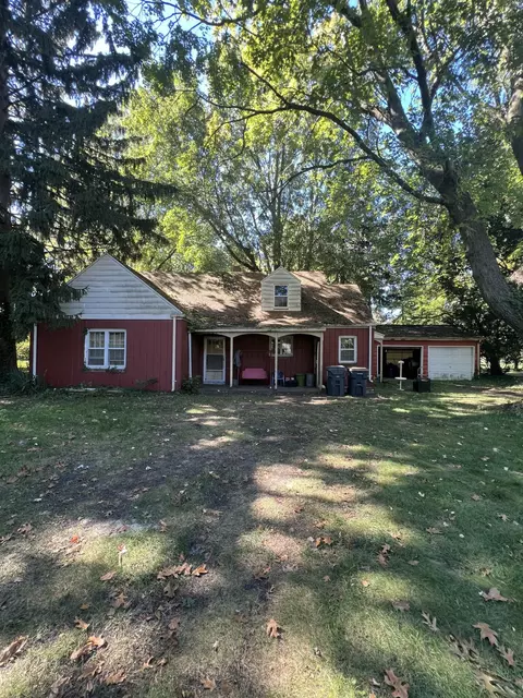 3188 Wissing Ln, Shoreham, MI 49085