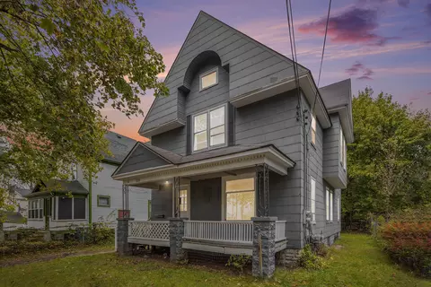 1111 Washington Avenue Ave, Kalamazoo, MI 49001