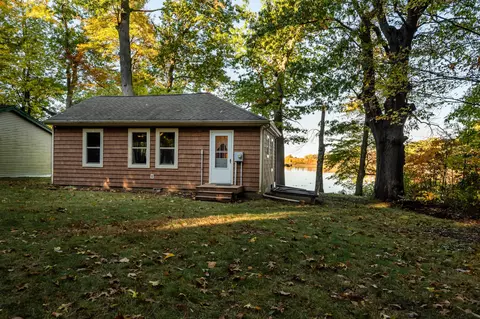 52769 Cr 384, Columbia, MI 49056
