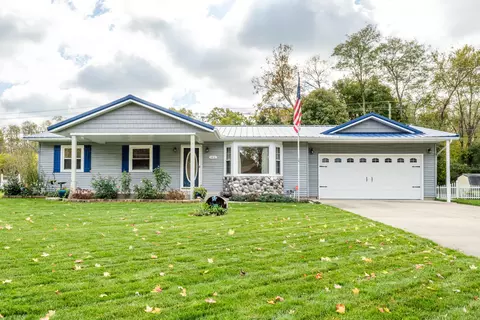 1410 Oakdale Ave, Niles, MI 49120