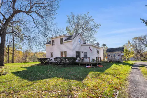 52527 28th Ave, Arlington, MI 49013