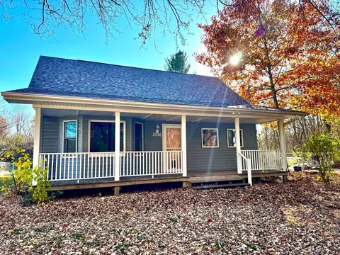 3336 Chabot Rd, Hagar, MI 49022