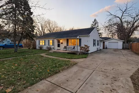 1710 Cedar St, Niles, MI 49120