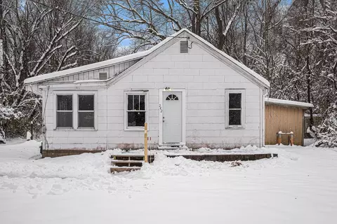 242 Higgins St, Niles, MI 49120