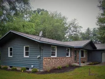 1439 Ivanhoe Rd, Pere Marquette, MI 49431