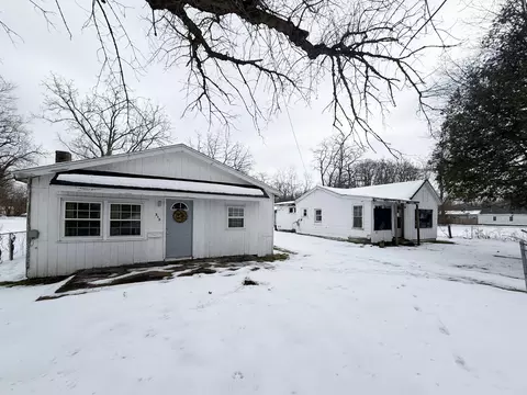 217 Andrew St, Dowagiac, MI 49047