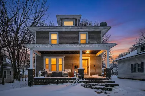 117 Charles Ct, Buchanan, MI 49107