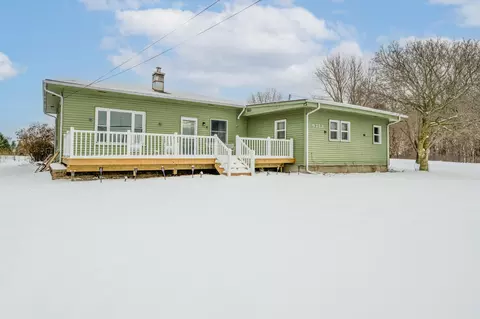 6213 E Napier Ave, Bainbridge, MI 49022