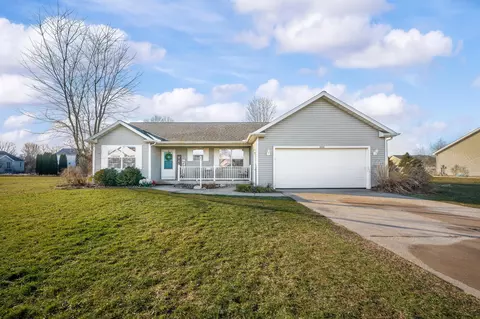 2434 Jeffery Ln, Niles, MI 49120