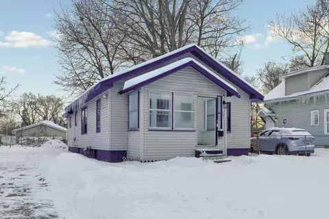 266 Parker Ave, Benton Harbor, MI 49022