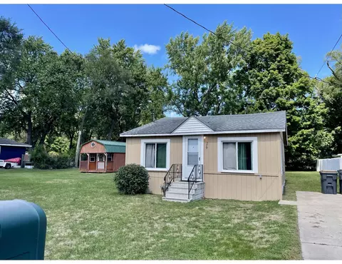 379 Western Ave, St. Joseph, MI 49022