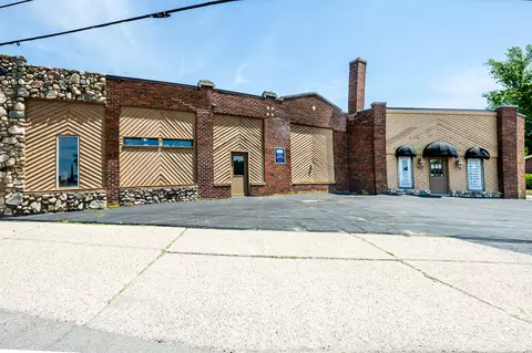 1719 Lakeshore Dr, St. Joseph, MI 49085