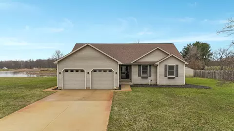 29413 Saddlebred Ln, Pokagon, MI 49047