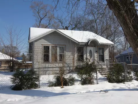973 Lavette Ave, Benton Harbor, MI 49022