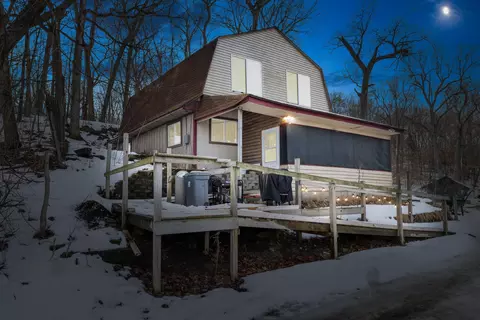 66788 Carter Lake Dr, Porter, MI 49061