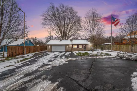 2743 N M 140 Hwy, Watervliet, MI 49098