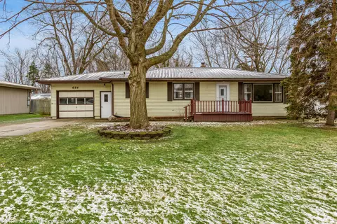 656 Marvin Ave, St. Joseph, MI 49085