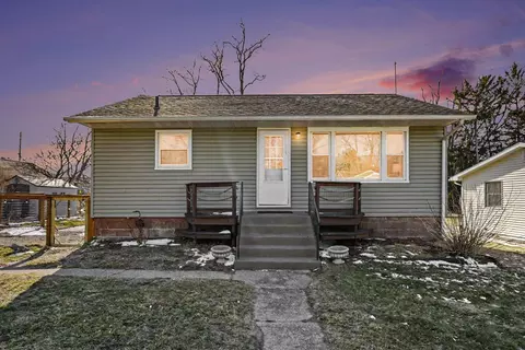 114 N Harrison St, New Buffalo, MI 49117