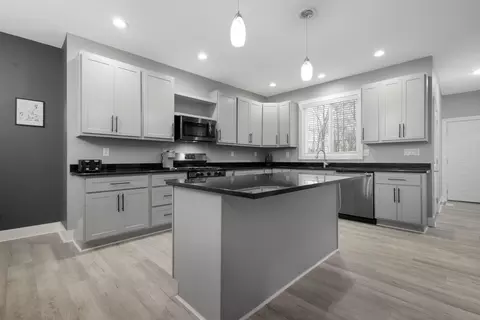 3331 Blarney Dr, South Bend, IN 46628 photo 9