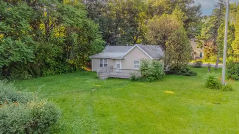 5935 Sawyer Rd, Chikaming, MI 49125