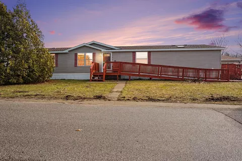2006 Ontario Road Unit Rd #141, Niles, MI 49120
