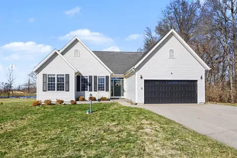 7285 Paw Paw Ave, Watervliet, MI 49098
