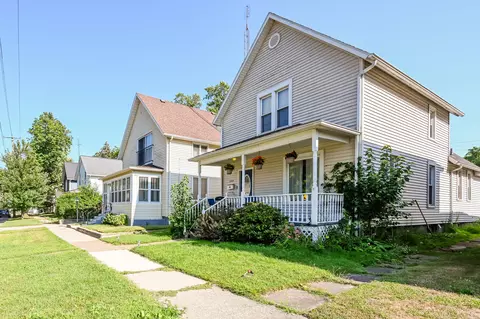 1004 Harrison Ave, St. Joseph, MI 49085