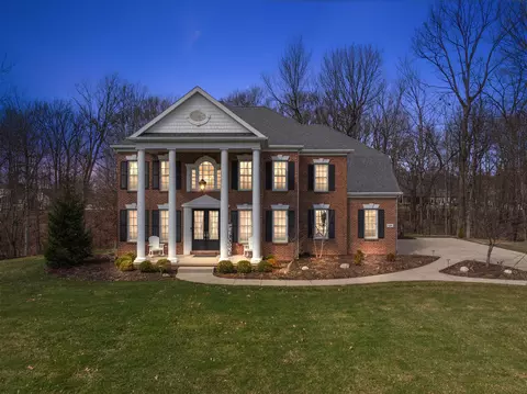 5052 S Dickinson Ct, Royalton, MI 49085