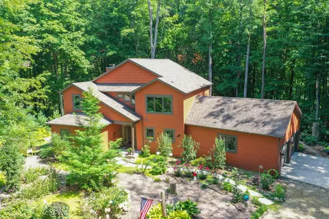 46 Camp Madron Road #46, Buchanan, MI 49107