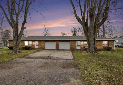7896 Central Ave, Coloma, MI 49038
