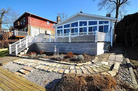 23642 S Shore Dr, Ontwa, MI 49112