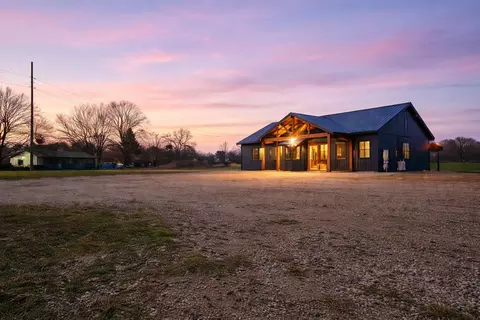 2035 Jasper Dairy Rd, Royalton, MI 49085