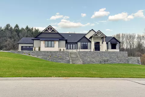 32170 Bent Oak Trl, Milton, MI 49120